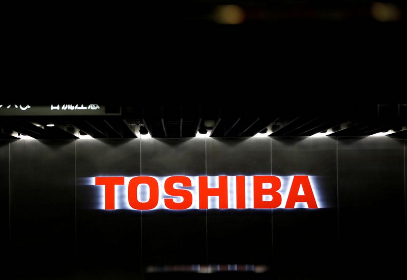Toshiba ��������� ����������� �� ��� �����, � �� ���; �������� ������� ����������