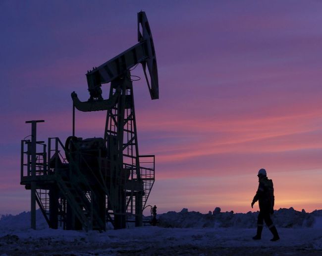 АНАЛИЗ-Стресс-тест: куда уйдет российская нефть в случае западных санкций? АНАЛИЗ-Стресс-тест: куда уйдет российская нефть в случае западных санкций?