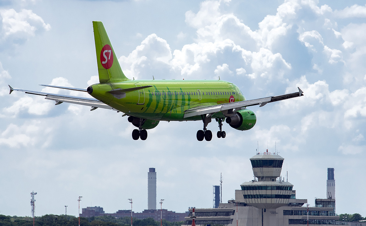 S7 отменила все рейсы в Европу из-за закрытия неба Польши и Чехии S7 отменила все рейсы в Европу из-за закрытия неба Польши и Чехии
