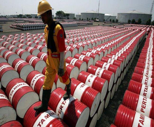 Фьючерсы на нефть WTI подорожали во время американской сессии Фьючерсы на нефть WTI подорожали во время американской сессии