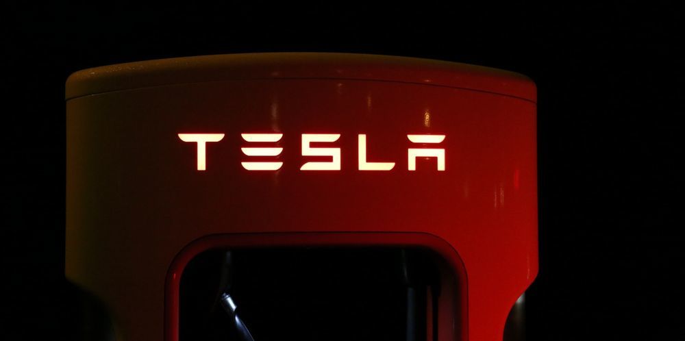 Сегодня на СПБ. Ралли в акциях Tesla перед открытием завода в Остине Сегодня на СПБ. Ралли в акциях Tesla перед открытием завода в Остине