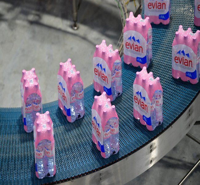 Danone прекратит импорт в Россию воды Evian и растительного молока Alpro Danone прекратит импорт в Россию воды Evian и растительного молока Alpro