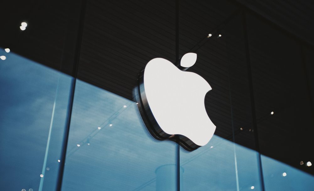 Apple. Сильный отчет и новый рекордный байбэк на рынке США Apple. Сильный отчет и новый рекордный байбэк на рынке США