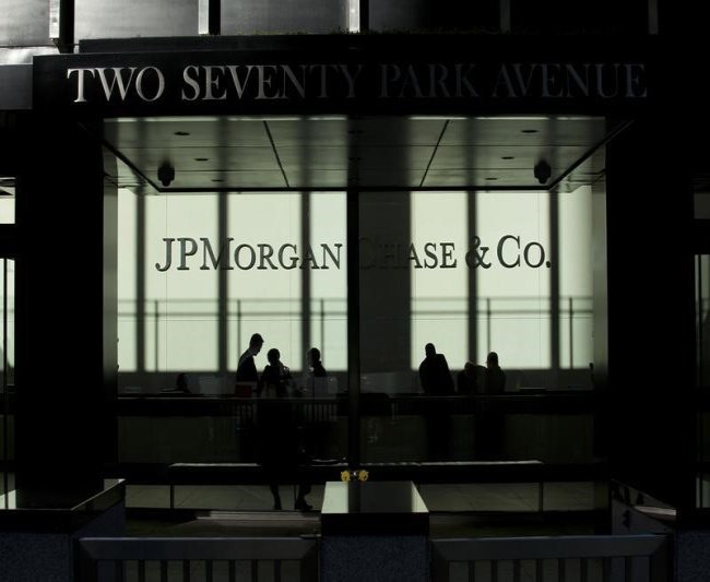 JP Morgan: стресс на рынке ослабнет во второй половине года JP Morgan: стресс на рынке ослабнет во второй половине года