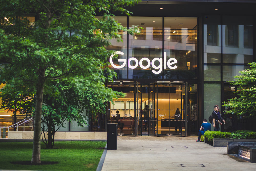 Google дробит акции на 20 частей. Сколько они теперь будут стоить Google дробит акции на 20 частей. Сколько они теперь будут стоить