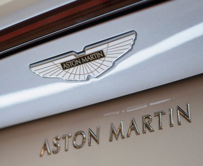 Акции Aston Martin выросли на 25% на фоне увеличения доли Geely