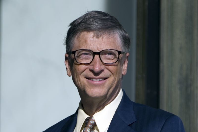 Билл Гейтс спрогнозировал победу ChatGPT над поисковиками и Amazon