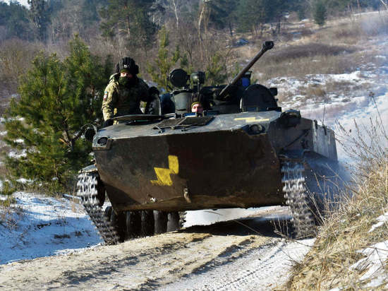 На Украине начали готовить оправдание вторжения в ДНР и ЛНР На Украине начали готовить оправдание вторжения в ДНР и ЛНР