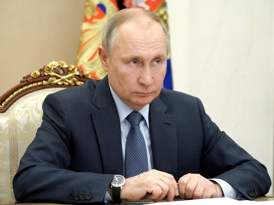 С экрана Путина донесся дикий грохот С экрана Путина донесся дикий грохот