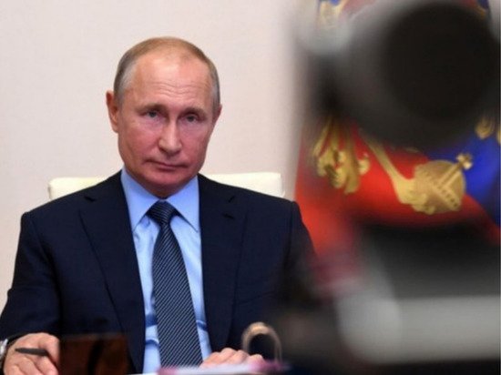 Путин потребовал выявлять соответствие доходов и расходов чиновников Путин потребовал выявлять соответствие доходов и расходов чиновников