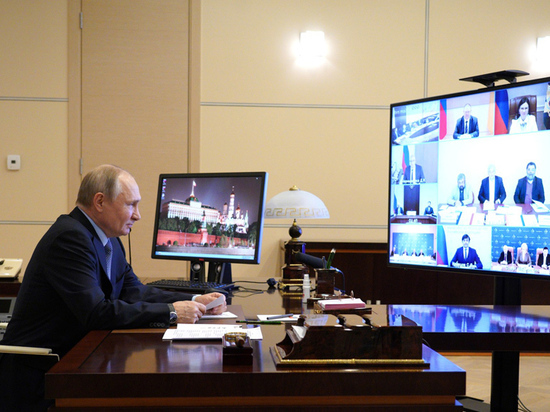 Путин призвал следить за количеством детей мигрантов в школах Путин призвал следить за количеством детей мигрантов в школах
