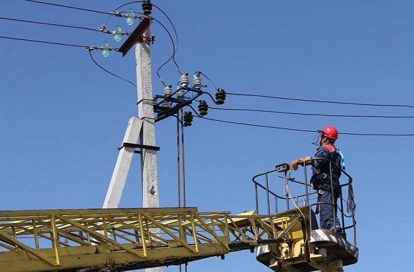 «Россети» инвестирует 612 млн. рублей на снижение потерь электроэнергии в сетях «Тываэнерго» «Россети» инвестирует 612 млн. рублей на снижение потерь электроэнергии в сетях «Тываэнерго»