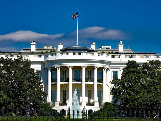 СМИ: США вышлют из страны 10 российских разведчиков СМИ: США вышлют из страны 10 российских разведчиков