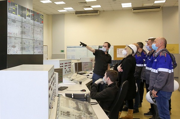 Сербские специалисты прошли обучение в России на объектах «Газпром энергохолдинг» Сербские специалисты прошли обучение в России на объектах «Газпром энергохолдинг»
