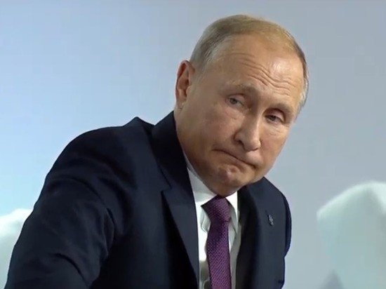 Жителей Японии напугали слова Путина об инциденте с эсминцем Defender Жителей Японии напугали слова Путина об инциденте с эсминцем Defender