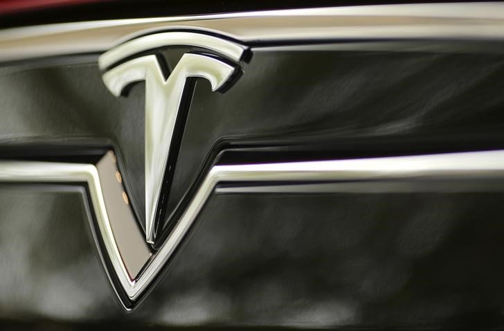 Продажи электромобилей в Норвегии обновили рекорд благодаря Tesla Продажи электромобилей в Норвегии обновили рекорд благодаря Tesla