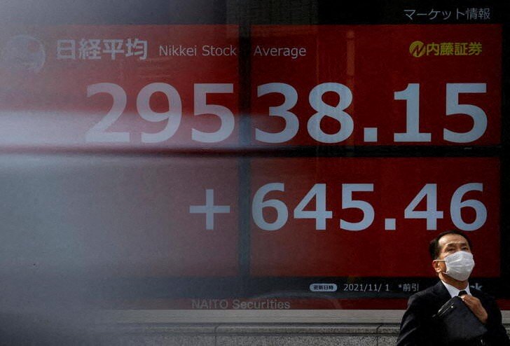 Nikkei закрылся ростом на фоне подъема акций производителей микросхем, Fast Retailing Nikkei закрылся ростом на фоне подъема акций производителей микросхем, Fast Retailing