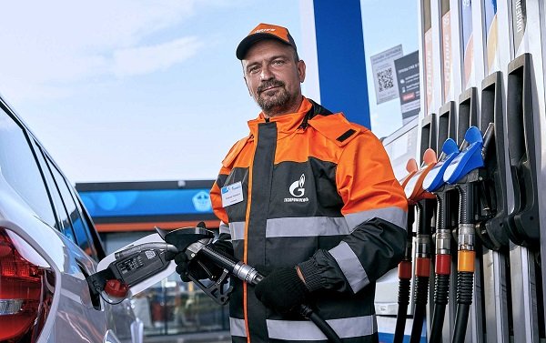 Сеть АЗС «Газпромнефть» расширила географию автозаправочных станций до 47 регионов РФ Сеть АЗС «Газпромнефть» расширила географию автозаправочных станций до 47 регионов РФ