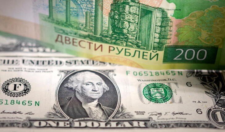 Доллар на Мосбирже был дешевле 90р из-за обязательных продаж, на EBS остается выше 100р Доллар на Мосбирже был дешевле 90р из-за обязательных продаж, на EBS остается выше 100р