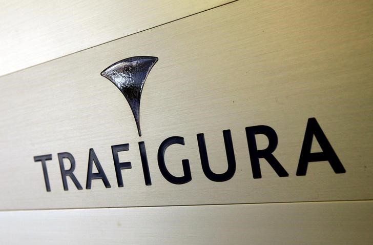 Trafigura заморозила инвестиции в РФ, рассматривает судьбу доли в Восток Ойл Trafigura заморозила инвестиции в РФ, рассматривает судьбу доли в Восток Ойл