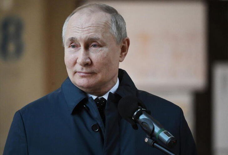 Путин подписал указ о переводе расчетов за газ с недружественными странами на рубли Путин подписал указ о переводе расчетов за газ с недружественными странами на рубли