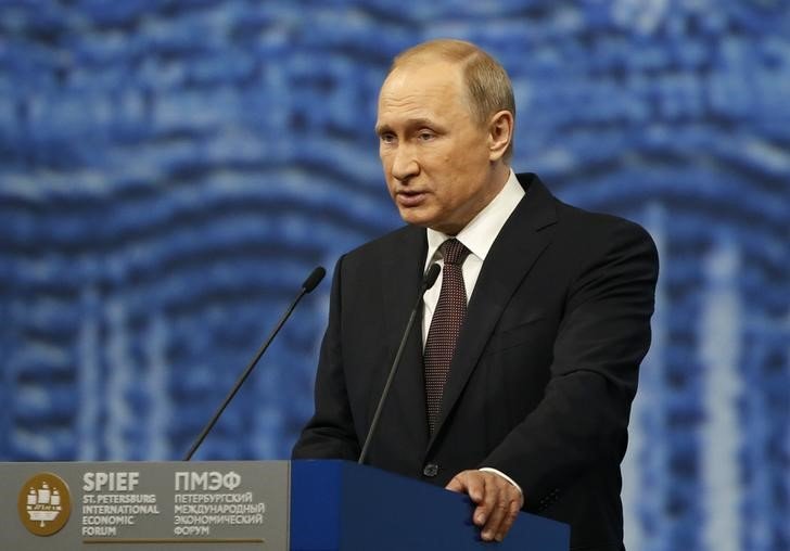 Путин поручил до 25 июля представить предложения по корректировке бюджетного правила Путин поручил до 25 июля представить предложения по корректировке бюджетного правила