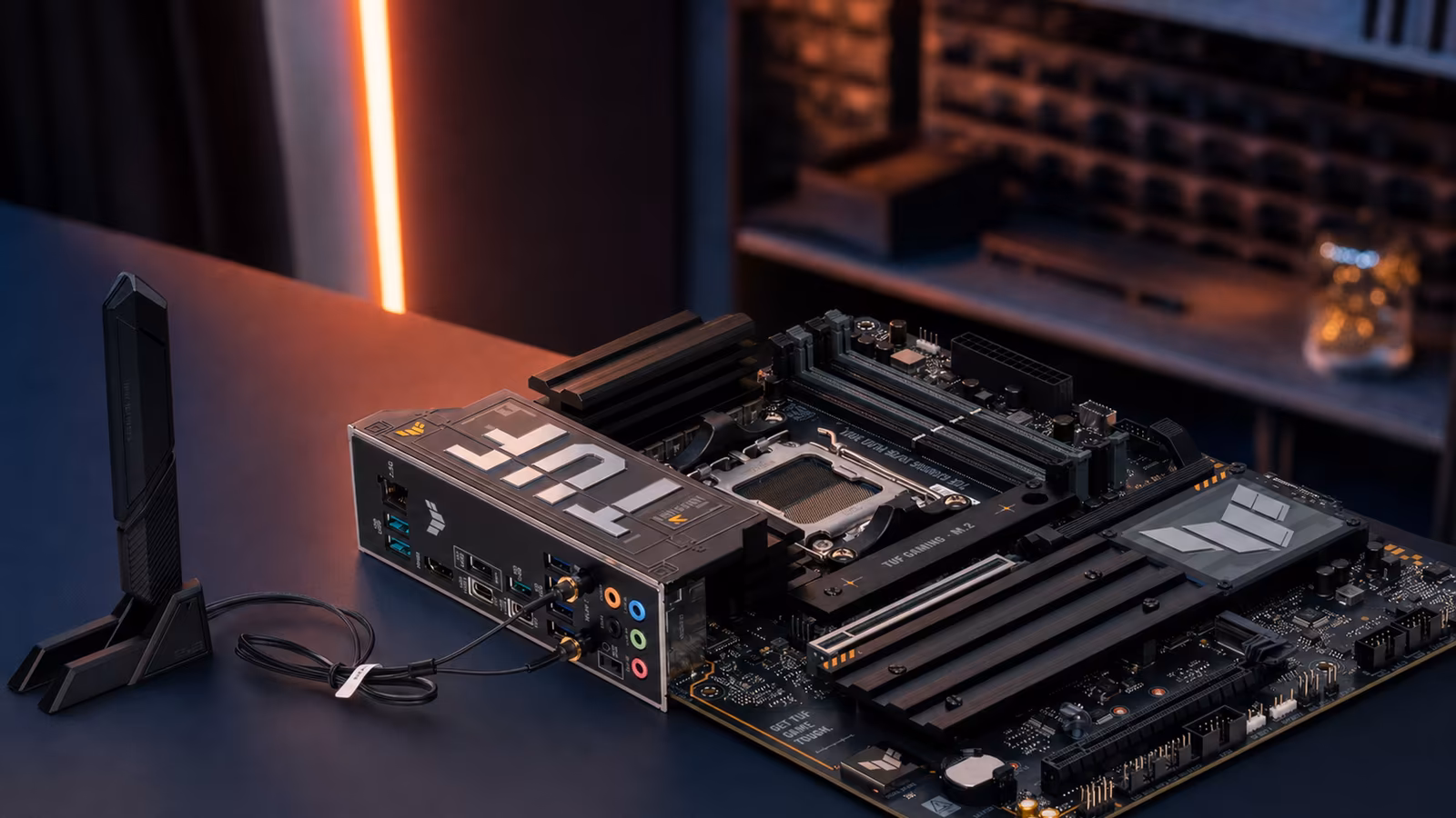����� Asus TUF Gaming X870-Plus WiFi: ����� ��� AM5 �� 30 ���. ������
