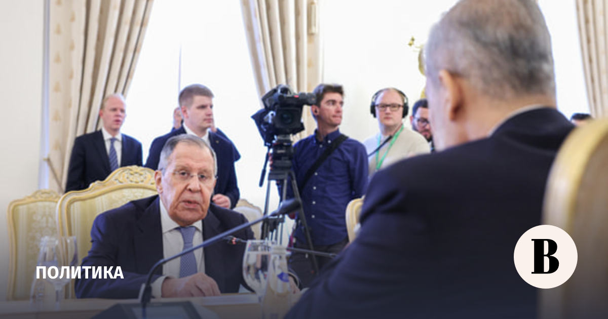 Турция подтвердила готовность организовать переговоры России и Украины