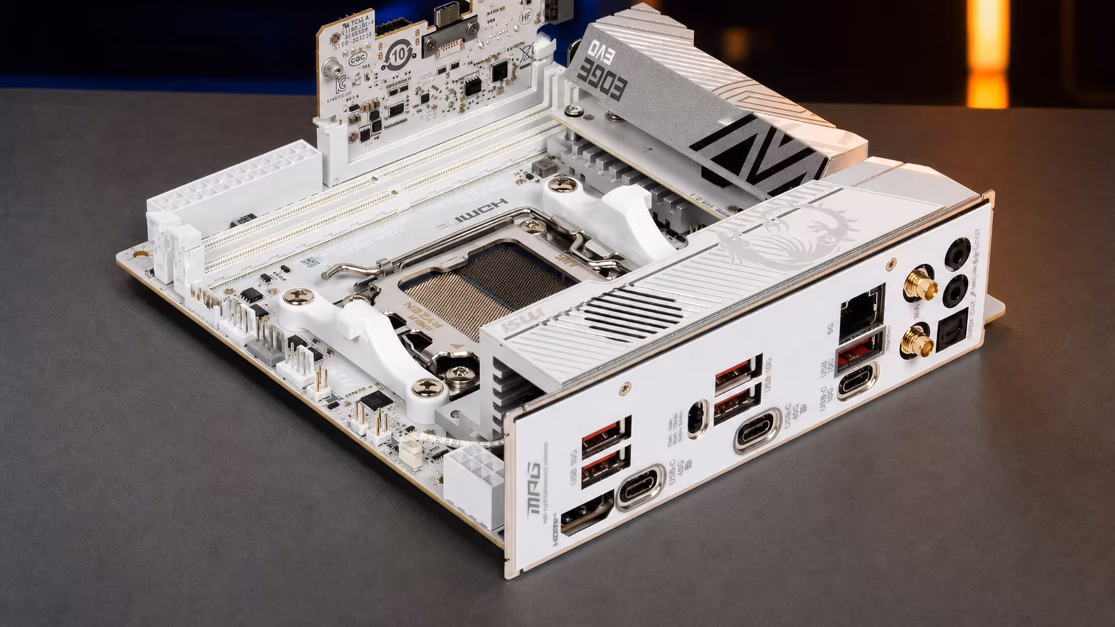MSI представила компактную материнскую плату MPG X870I Edge Ti Evo WiFi на чипсете AMD X870 за 50 тысяч рублей