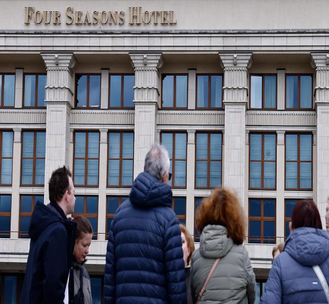 Представитель Хотина ответил на иск об изъятии части Four Seasons Представитель Хотина ответил на иск об изъятии части Four Seasons