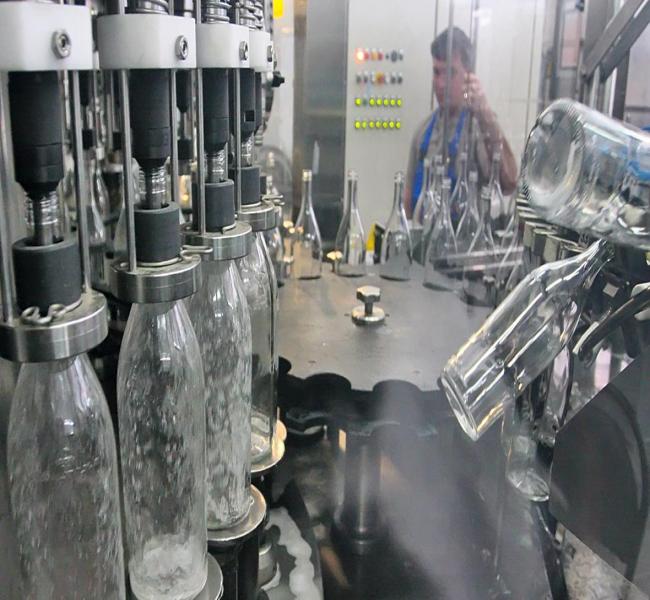Росимущество продало крупнейшего производителя спирта Росимущество продало крупнейшего производителя спирта