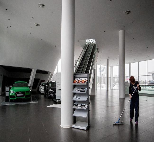 «Известия» узнали о сотнях нераспроданных авто 2022 года «Известия» узнали о сотнях нераспроданных авто 2022 года