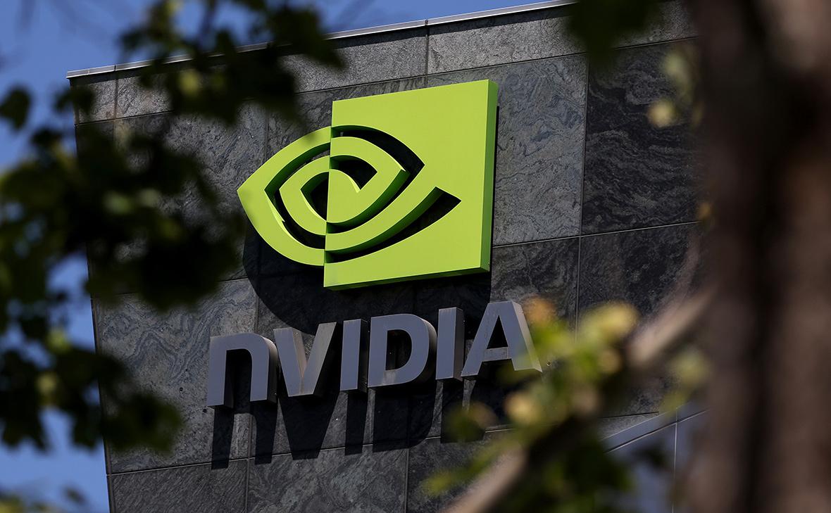 В Nvidia сочли вредными для США планы Байдена по чипам В Nvidia сочли вредными для США планы Байдена по чипам