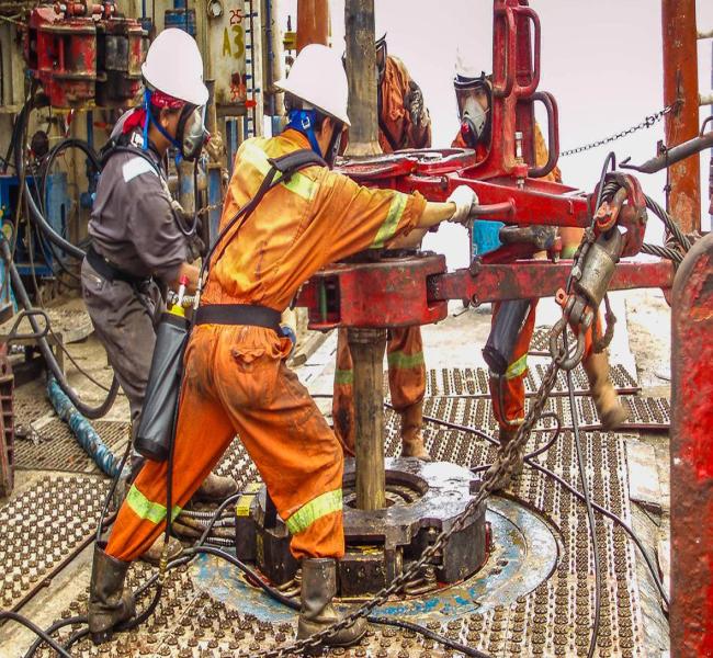 Цена российской нефти Urals упала ниже $50 Цена российской нефти Urals упала ниже $50