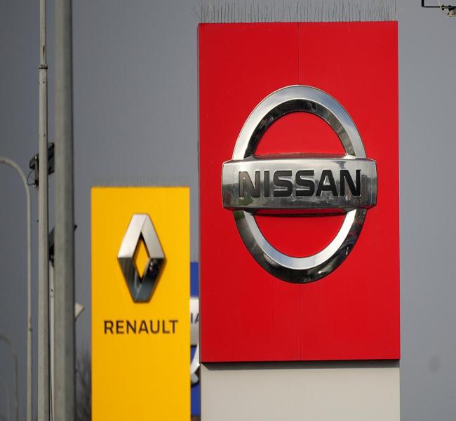 FT узнала о планах Renault и Nissan возобновить альянс FT узнала о планах Renault и Nissan возобновить альянс