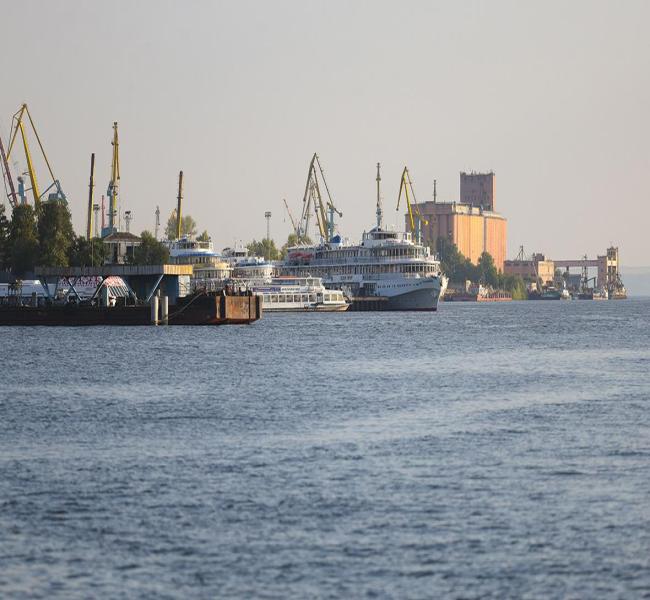 Минтранс сообщил о возможности закрыть порты для судов старше 40 лет Минтранс сообщил о возможности закрыть порты для судов старше 40 лет