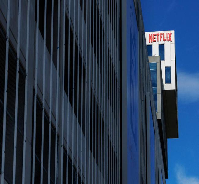 WSJ ,       Netflix