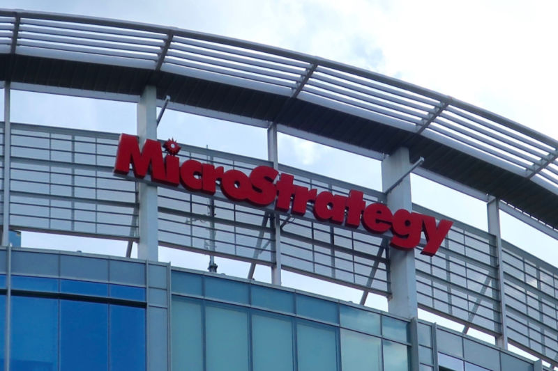 MicroStrategy �������� �������� ��� ������ BTC