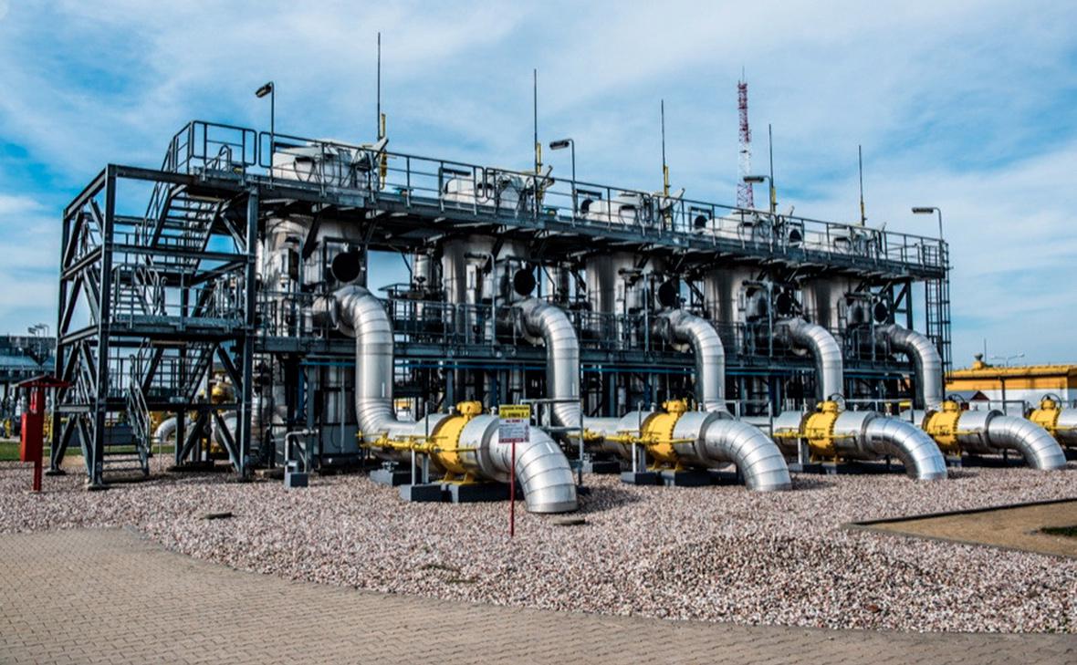 �������� ����� �������� � �������� Europol Gaz � Orlen ����� $900 ���