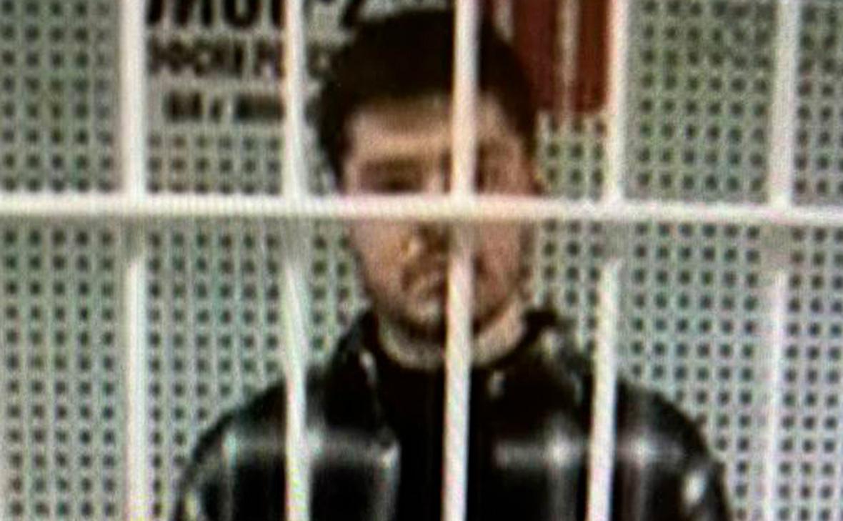 Мосгорсуд оставил блогера Аяза Шабутдинова в СИЗО Мосгорсуд оставил блогера Аяза Шабутдинова в СИЗО