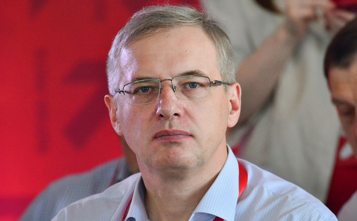 Глава DNS предупредил Бакальчук о риске потери WB из-за слияния с Russ Глава DNS предупредил Бакальчук о риске потери WB из-за слияния с Russ