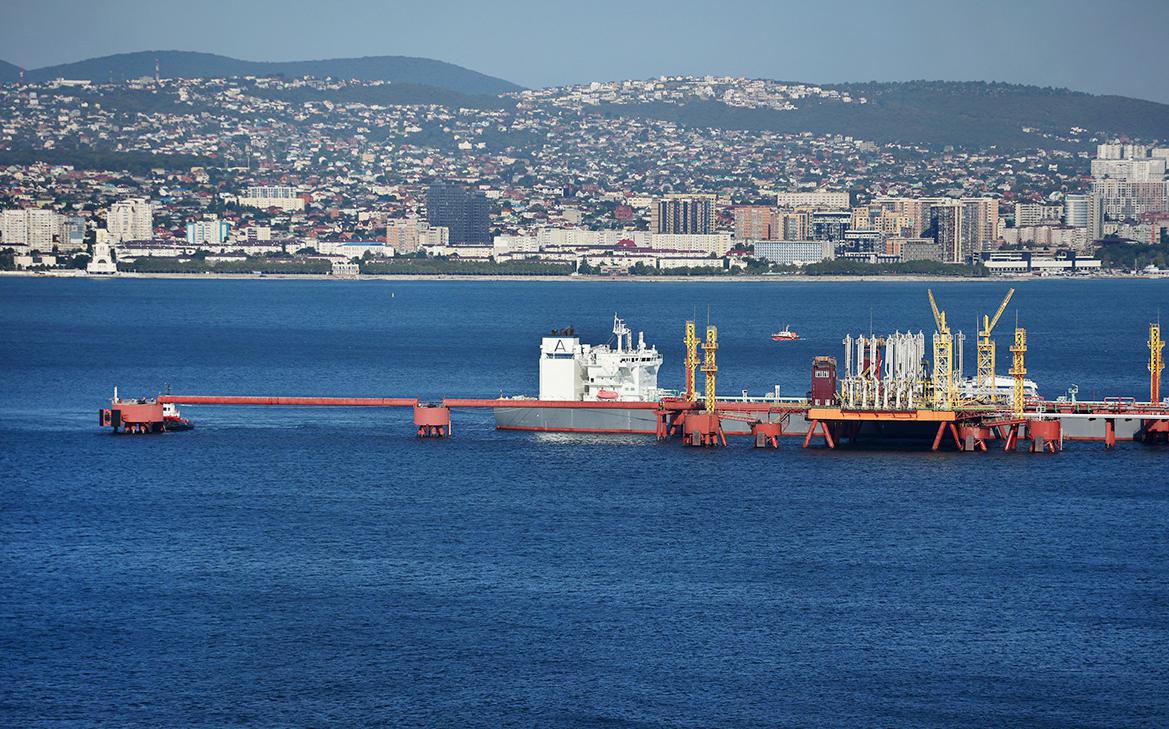 Bloomberg ����� � ������� �������� ����� Urals �� �������� �� 19 �������