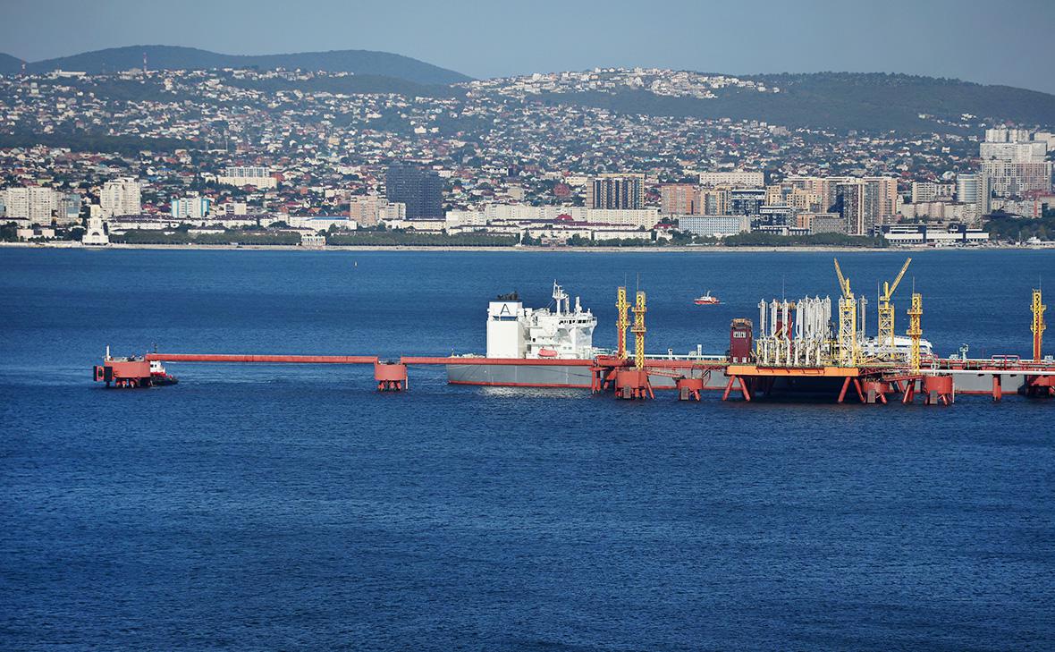 Bloomberg ����� � ������� �������� ����� Urals �� �������� �� 19 �������