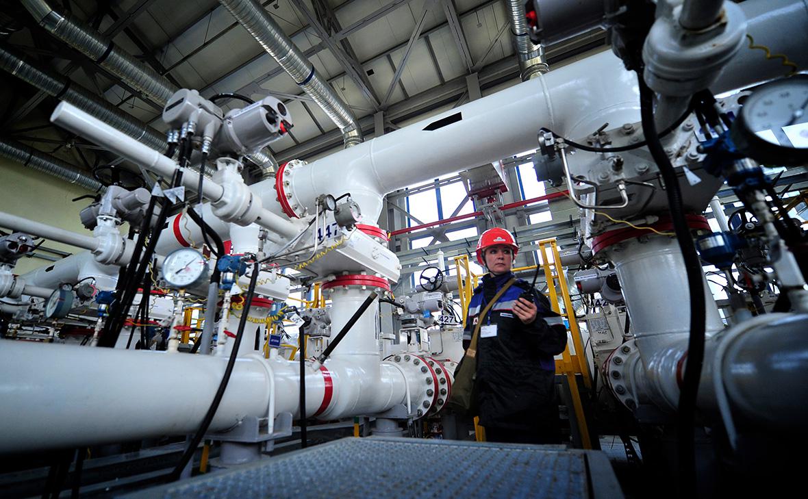Российская нефть ESPO начала торговаться в Китае с премией Российская нефть ESPO начала торговаться в Китае с премией