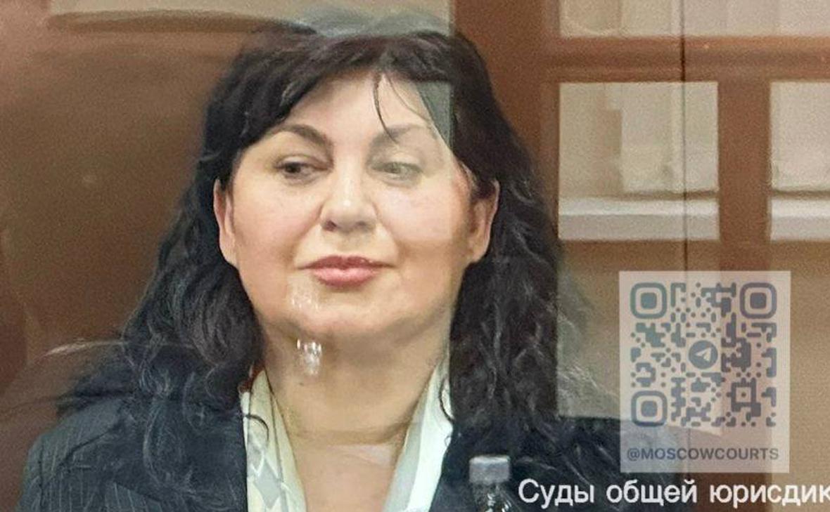 Суд арестовал замглавы Росалкогольрегулирования по делу о взятке Суд арестовал замглавы Росалкогольрегулирования по делу о взятке
