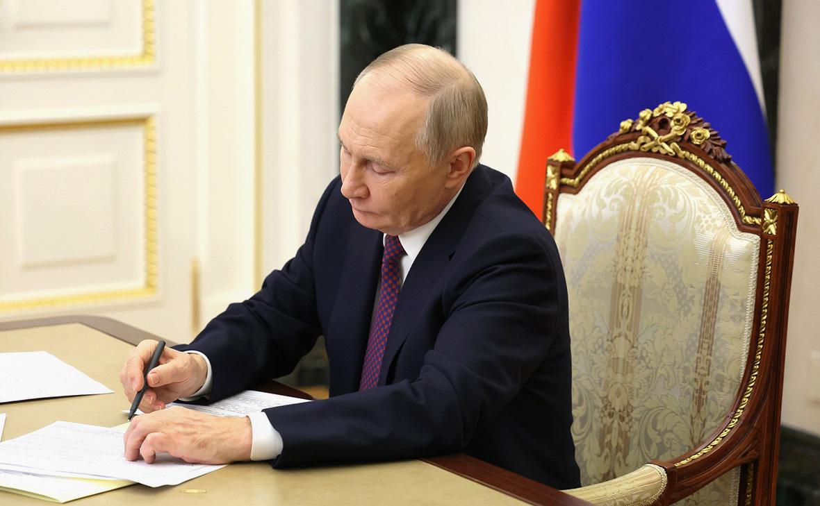 Путин передал лидирующую пивоваренную компанию во временное управление Путин передал лидирующую пивоваренную компанию во временное управление