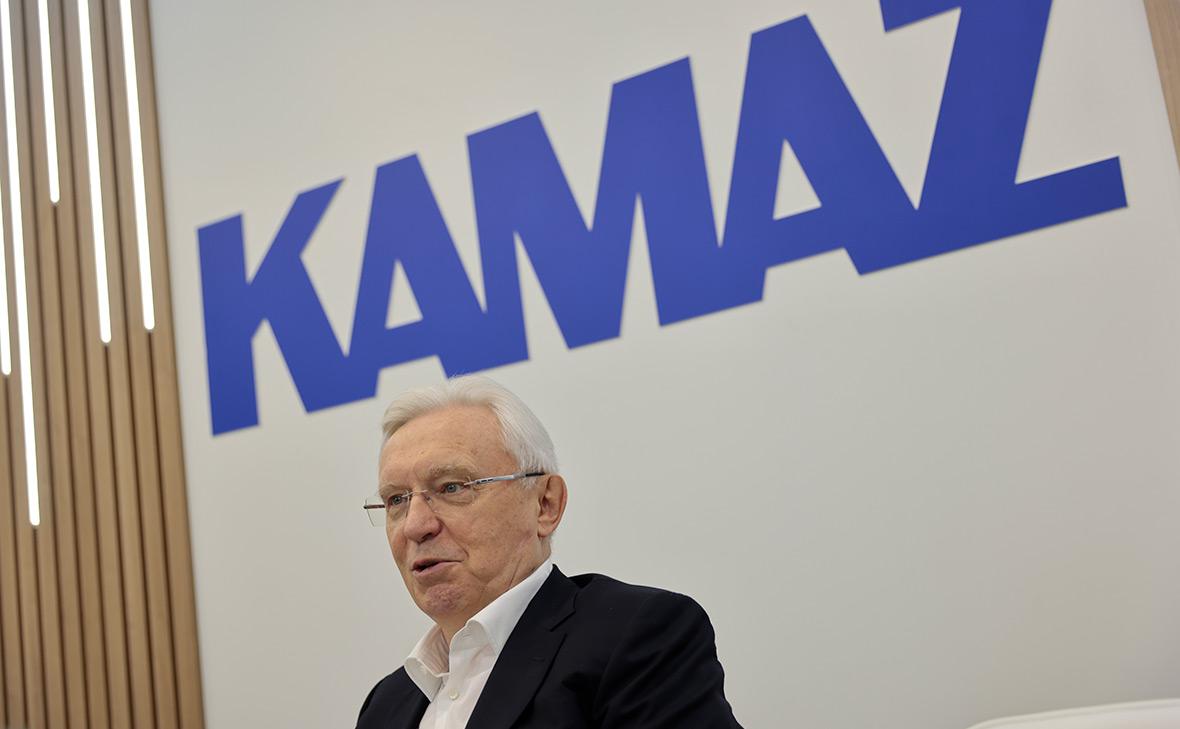 Глава КАМАЗа рассказал об ответе на нежелание молодежи покупать машины Глава КАМАЗа рассказал об ответе на нежелание молодежи покупать машины