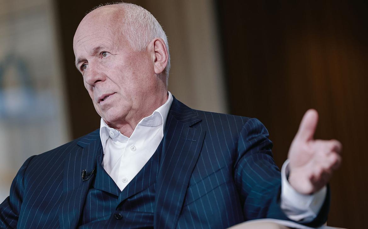 ������� ������� ��������� ����� � �������-������������