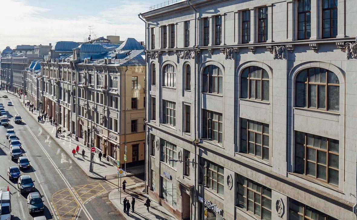 Совкомбанк нашел покупателя на бизнес-центр в районе Лубянки Совкомбанк нашел покупателя на бизнес-центр в районе Лубянки