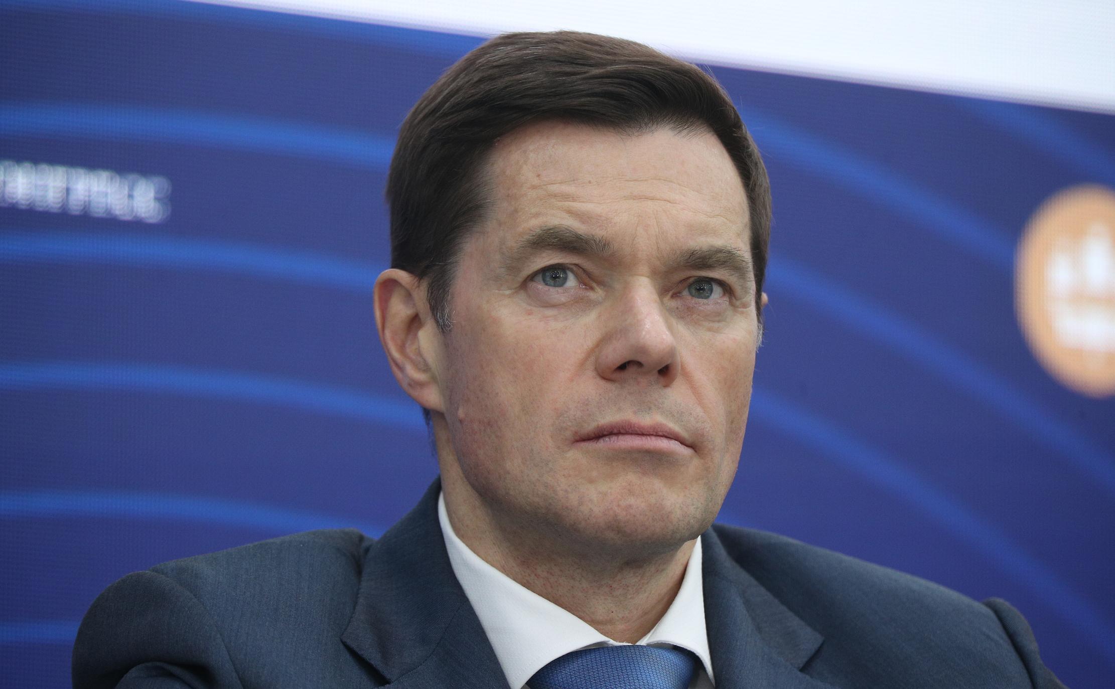 Мордашов рассказал, как построил бизнес без мата, махорки и воровства Мордашов рассказал, как построил бизнес без мата, махорки и воровства